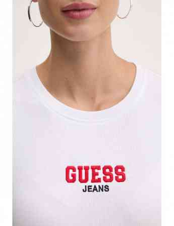 GUESS - GJ SS CN SLIM RIB EMB TEE Tbilisi