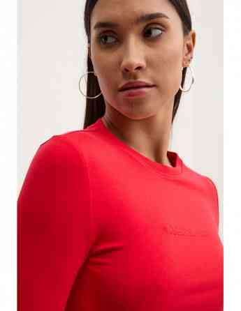 GUESS - GJ LS CN SLIM LOGO EMB TEE Tbilisi