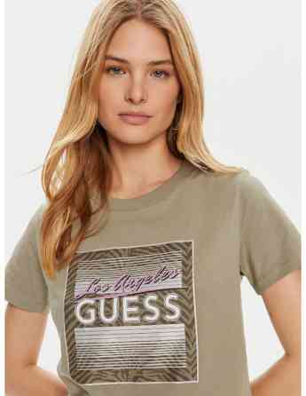 GUESS - SS CN BOXY LOGO TEE Тбилиси