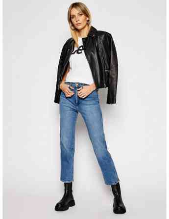 Lee - LOGO TEE თბილისი