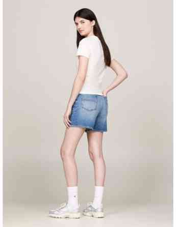 Tommy Jeans - TJW SLIM VARSITY EXPLORER TEE თბილისი