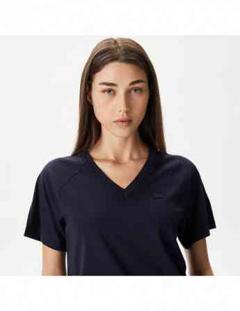 Lacoste - Lacoste Women's Relaxed Fit V-Neck T-Shirt Tbilisi