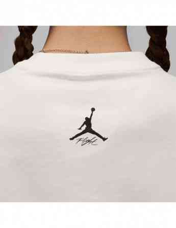 NIKE - M J FLT HRTG 85 NB SS CREW Tbilisi