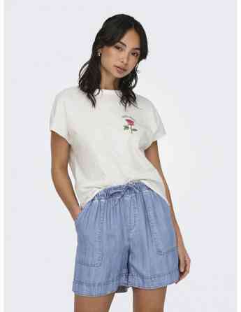 ONLY - ONLUCY LIFE S/S ROSES TOP BOX JRS Tbilisi