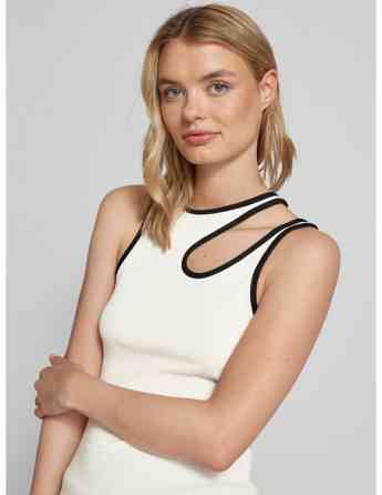 SELECTED FEMME - SLFAGNA SL CUTOUT TOP Tbilisi