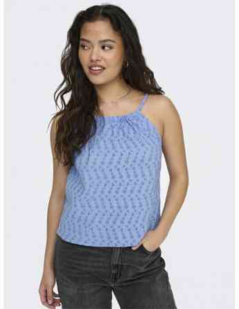 ONLY - ONLTHYRA LIFE HALTERNECK EMB TOP WVN Tbilisi