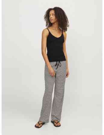 JJXX - JXESTHER TIGHT TOP KNIT Tbilisi