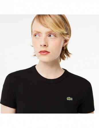 Lacoste - WOMEN SLIM FIT RIBBED COTTON T-SHIRT Tbilisi