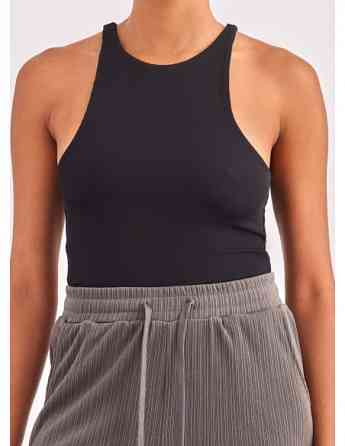 ONLY - ONLALBA S/L CROP FIT VEST TLR Tbilisi