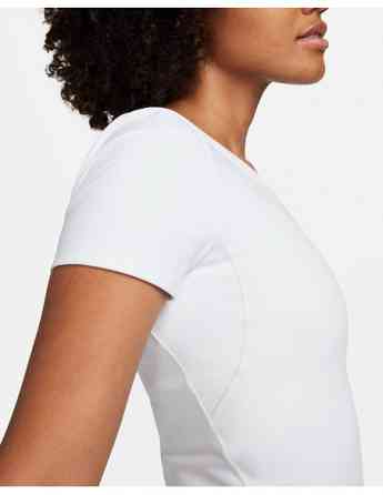 NIKE - W NK ONE FITTED DF SS TOP Tbilisi