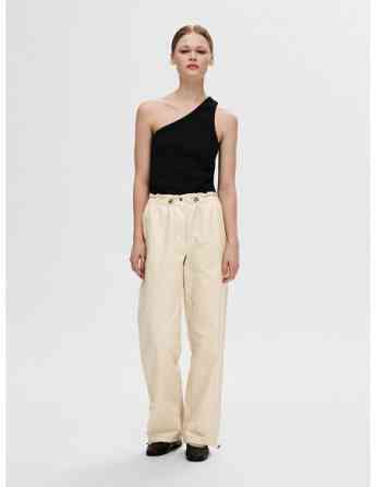 SELECTED FEMME - SLFANNA ONE SHOULDER TOP Tbilisi