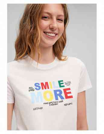 Mavi - GRAPHIC T-SHIRT Tbilisi