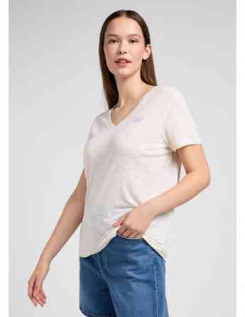 Lee - V NECK TEE Tbilisi