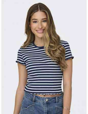 ONLY - ONLMETTI S/S TOP BOX JRS Tbilisi