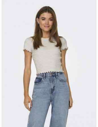 ONLY - ONLMETTI S/S TOP BOX JRS Tbilisi