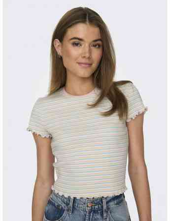 ONLY - ONLMETTI S/S TOP BOX JRS Tbilisi