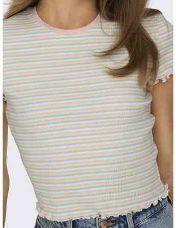 ONLY - ONLMETTI S/S TOP BOX JRS Tbilisi