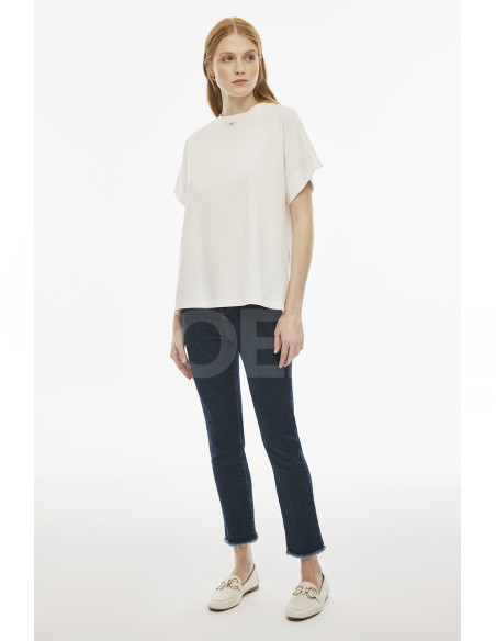 Perspective - KELINS T-SHIRT თბილისი - photo 4