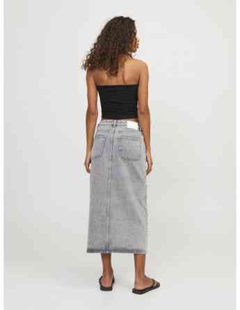 JJXX - JXLORELEI STR HALTER TOP JRS Tbilisi