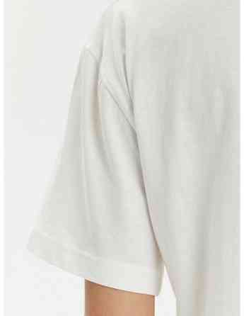 Lee - RELAXED CREW TEE Tbilisi