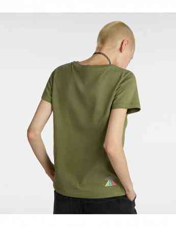 VANS - SKULL SAUCER CREW Tbilisi