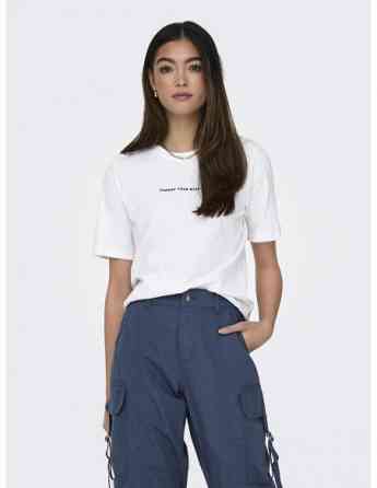 ONLY - ONLLILI BOXY S/S PHOTO TOP BOX CC JRS Tbilisi