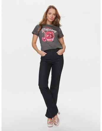 GUESS თბილისი