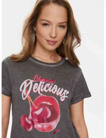 GUESS თბილისი