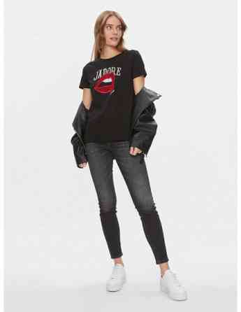 GUESS თბილისი