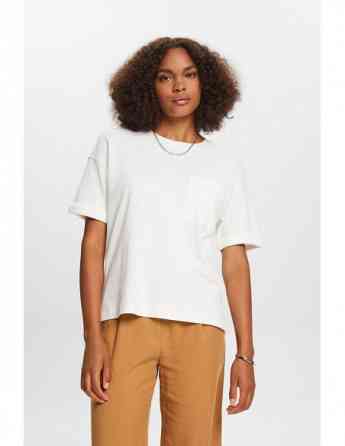 ESPRIT - Oversized t-shirt with a patch pocket Tbilisi