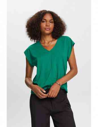 ESPRIT - V-neck T-shirt with decorative stitch, 100% cotton Tbilisi