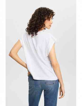 ESPRIT - V-neck T-shirt with decorative stitch, 100% cotton Tbilisi