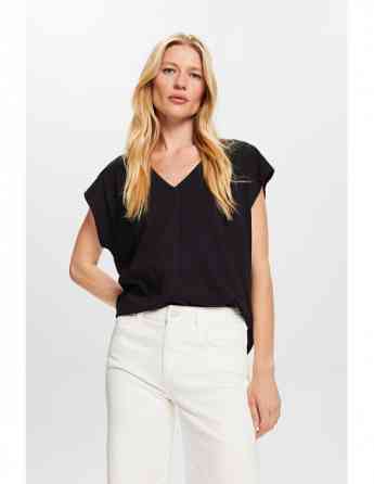 ESPRIT - V-neck T-shirt with decorative stitch, 100% cotton Tbilisi