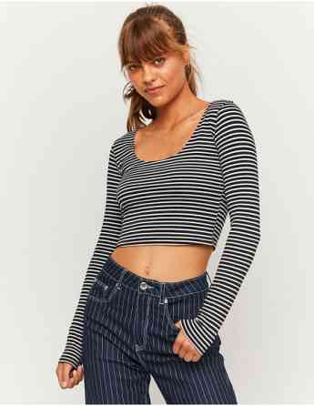Tally Weijl - CROPPED BASIC TOP Tbilisi