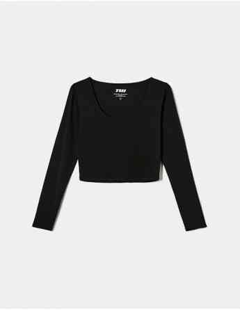 Tally Weijl - BLACK CROPPED BASIC TOP Tbilisi