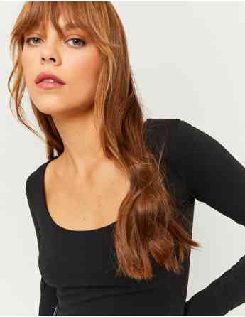 Tally Weijl - BLACK CROPPED BASIC TOP Tbilisi