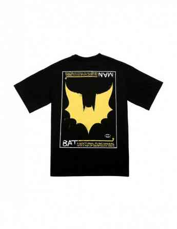 Dogo - Unisex Vegan Black T-Shirt - Warner Bros Batman Black and Yellow Design Tbilisi
