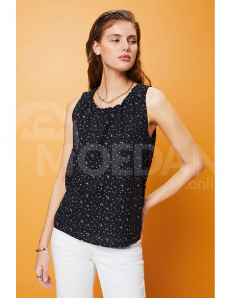 ESPRIT - Sleeveless linen blend blouse with floral print თბილისი - photo 1