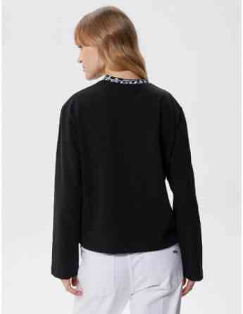 Lacoste - Women's Lacoste Logo Collar Oversized T-Shirt თბილისი