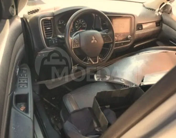 Mitsubishi Outlander 2020 Тбилиси - изображение 7