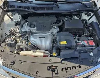 Toyota Camry 2.5L 2014 Тбилиси - изображение 10