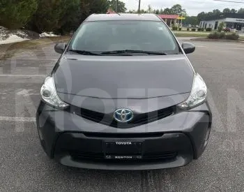 Toyota Prius V 1.8L 2017 Тбилиси - изображение 2
