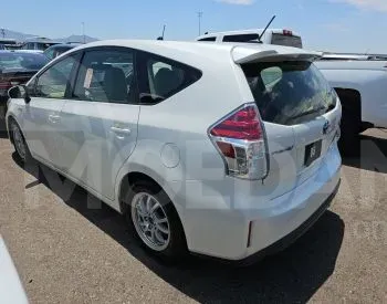 Toyota Prius V 2017 თბილისი - photo 2