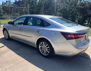 Toyota Avalon 2016 თბილისი