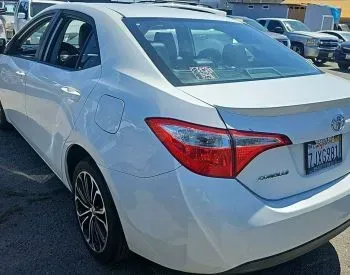 Toyota Corolla 2015 Тбилиси