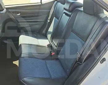 Toyota Corolla 1.8L 2015 Тбилиси - изображение 5