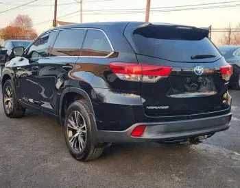 Toyota Highlander 2018 თბილისი