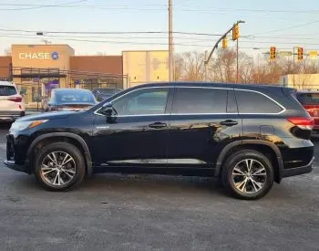 Toyota Highlander 2018 თბილისი