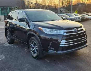 Toyota Highlander 2018 თბილისი