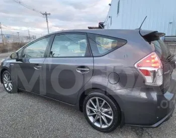 Toyota Prius V 1.8L 2017 Тбилиси - изображение 4